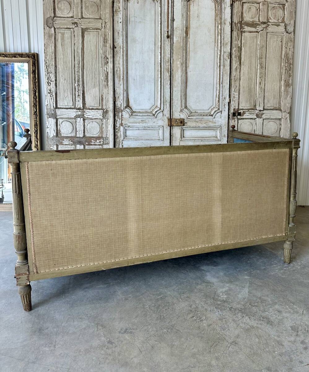 Louis XVI daybed circa 1800