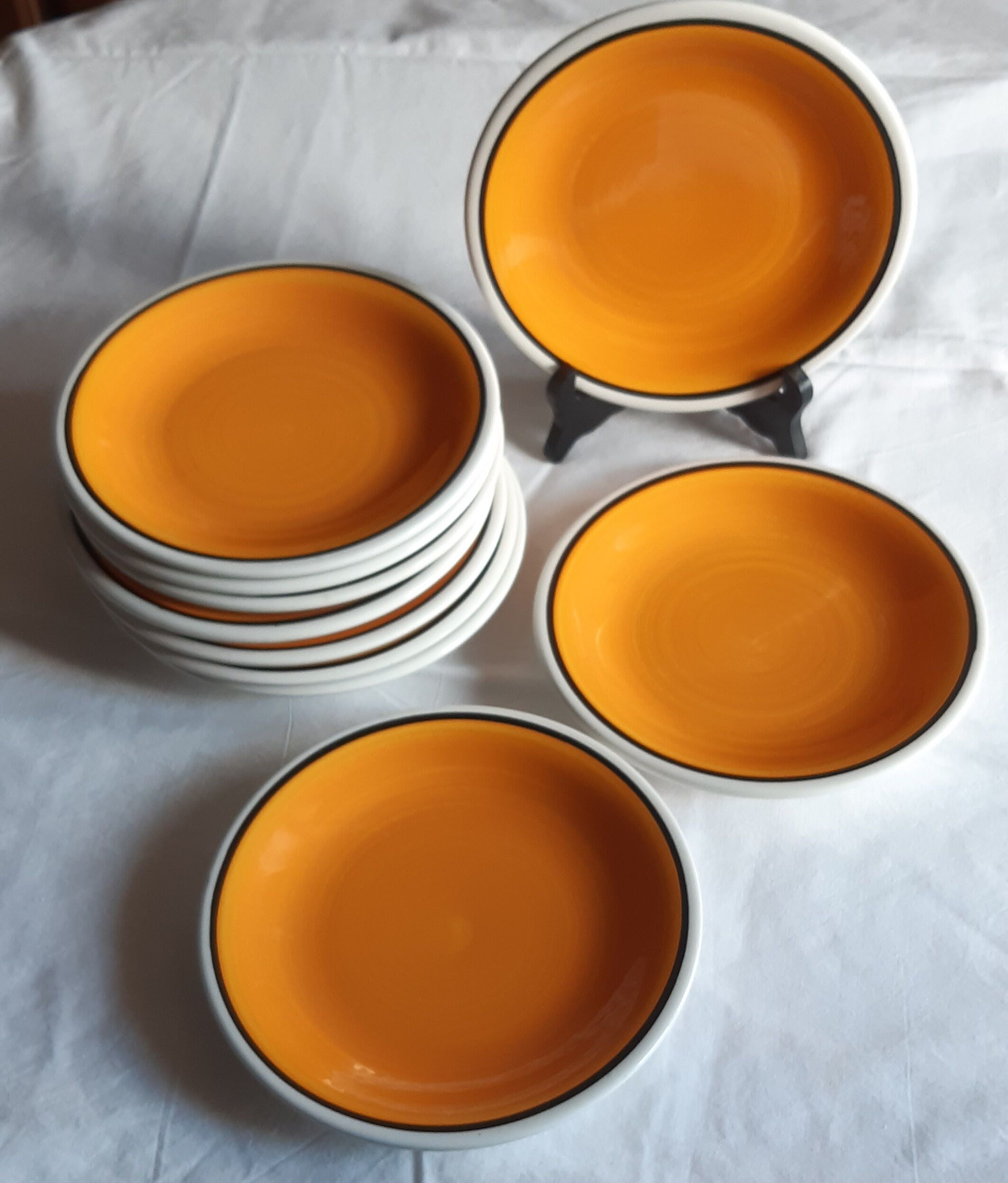 Dessert plates made in Italy