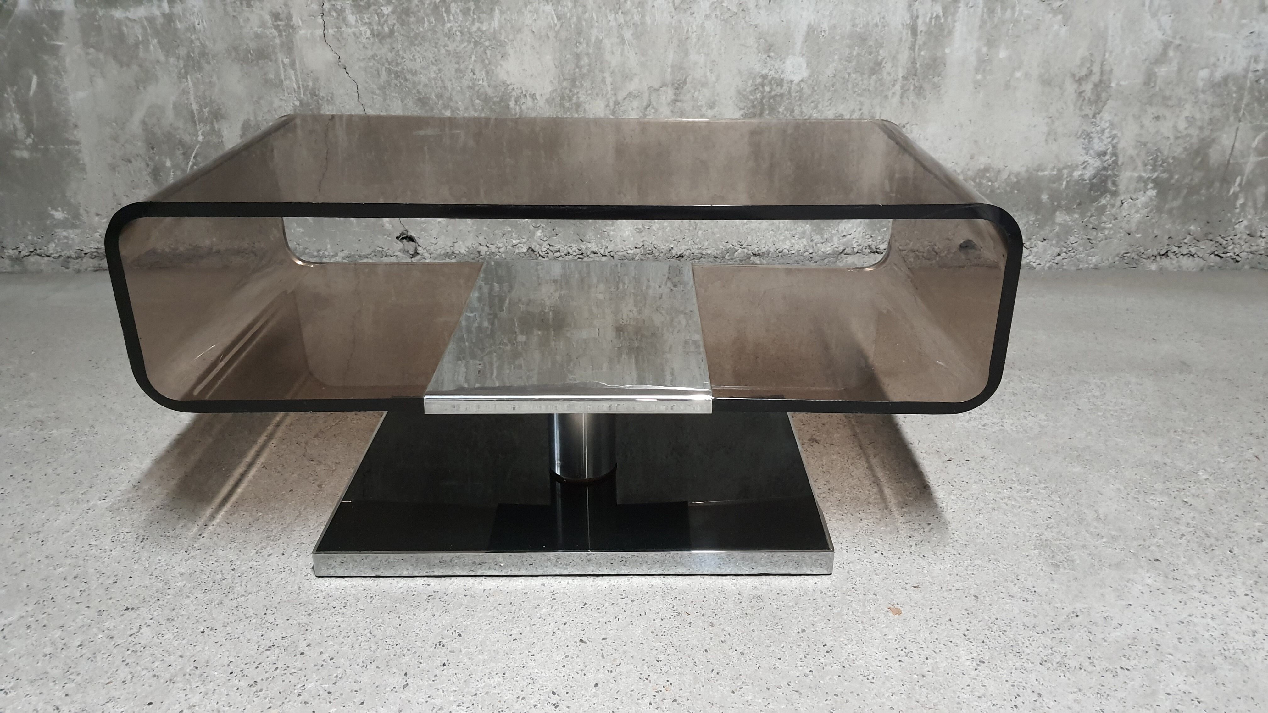 HiFi plexiglass cabinet Roche Bobois 1970