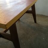 MRU table by René Gabriel