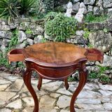 Mahogany violin table