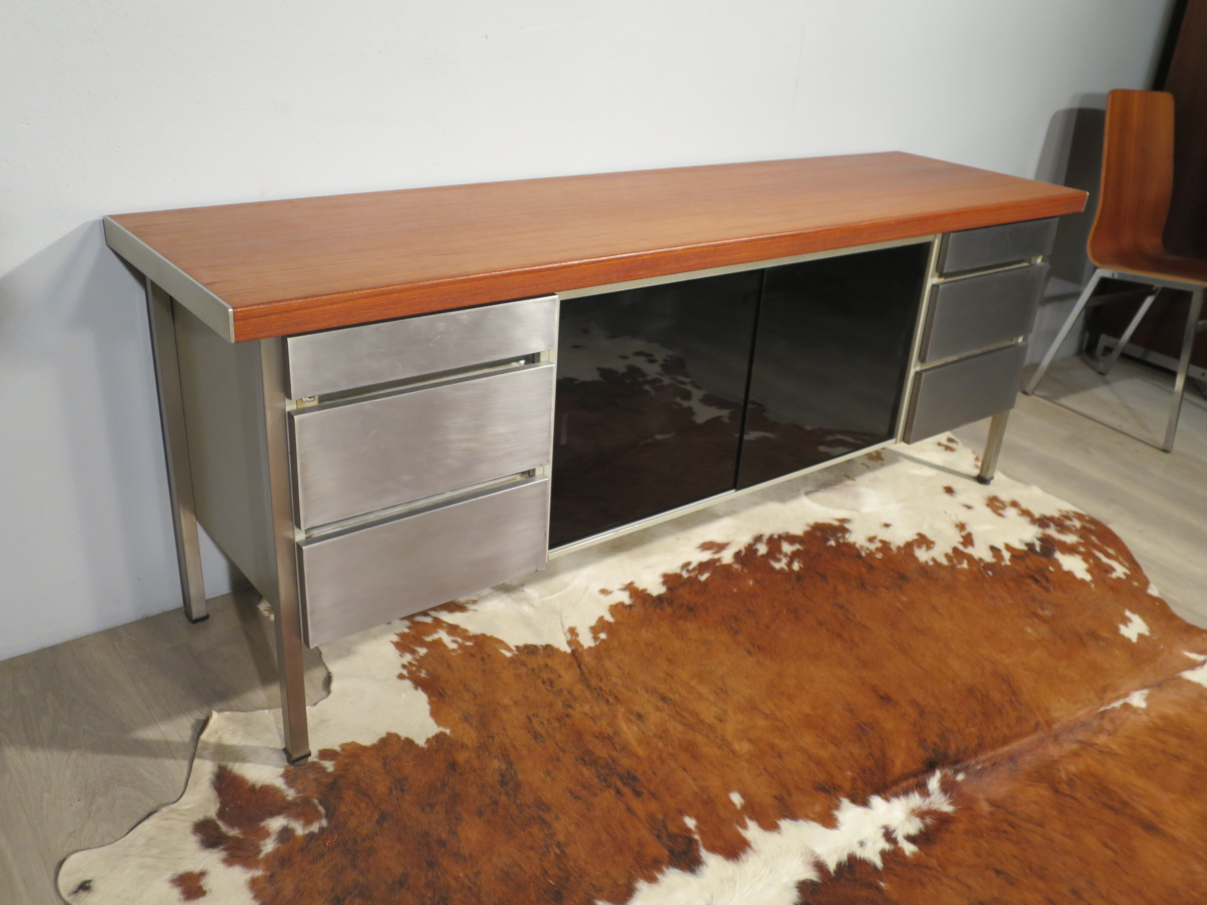 Vinco teak and metal sideboard
