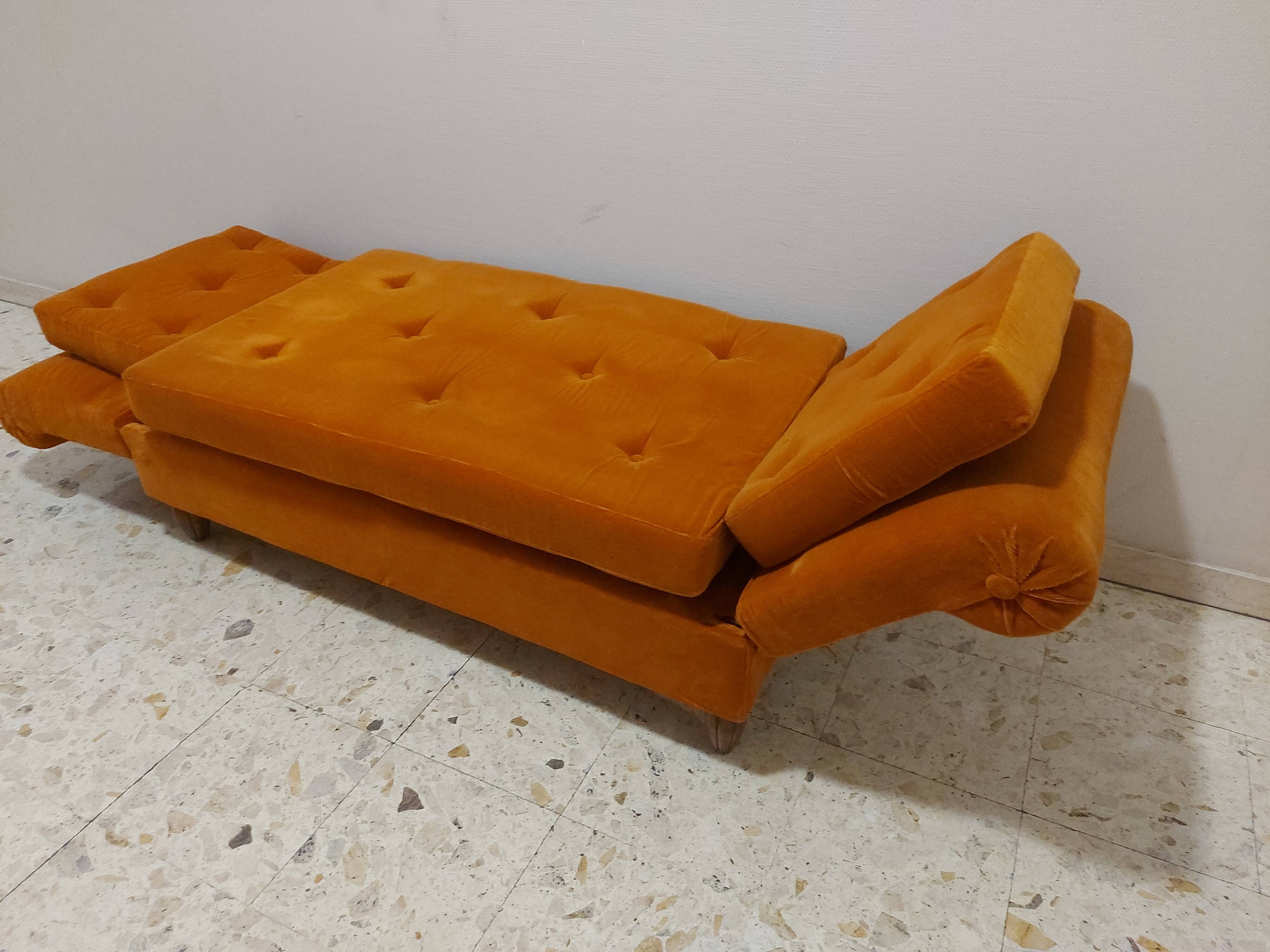 Sofa, daybed art deco, orange velvet