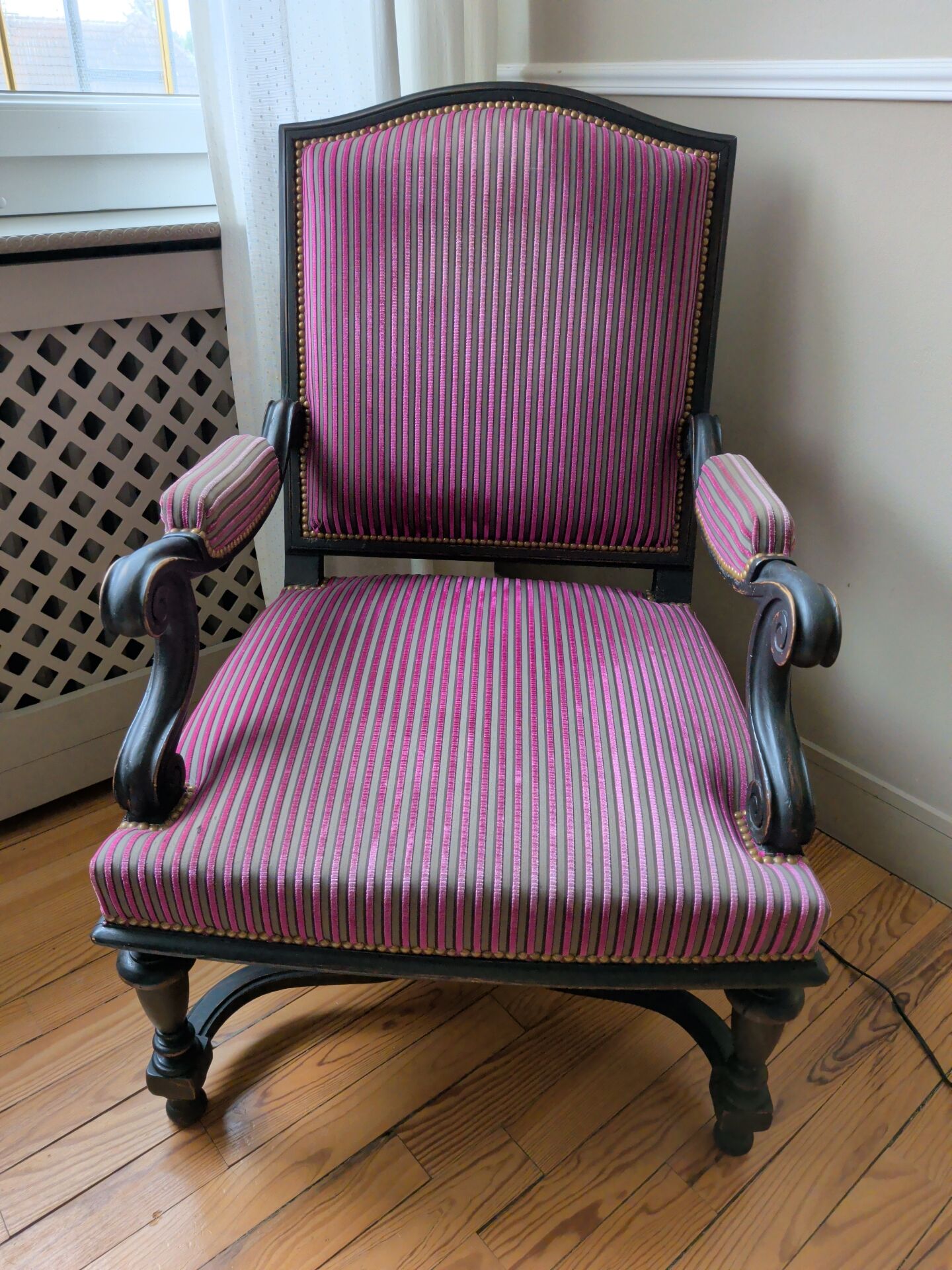 Armchair from the late 19th century.