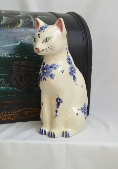Hand-painted ceramic cat