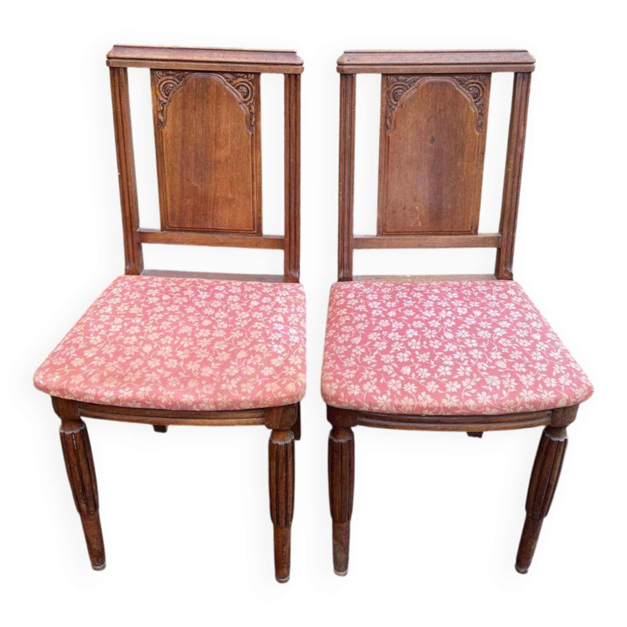 2 chaises sculptées en bois massif et tissu art déco 1950