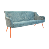 Seat 50's blue duck