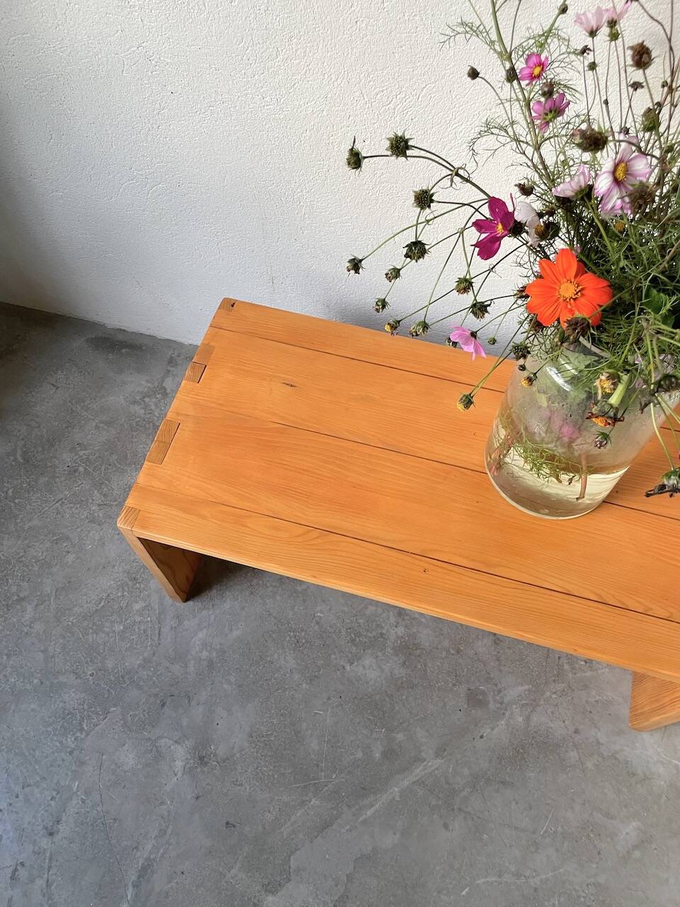 Maison Regain pine coffee table