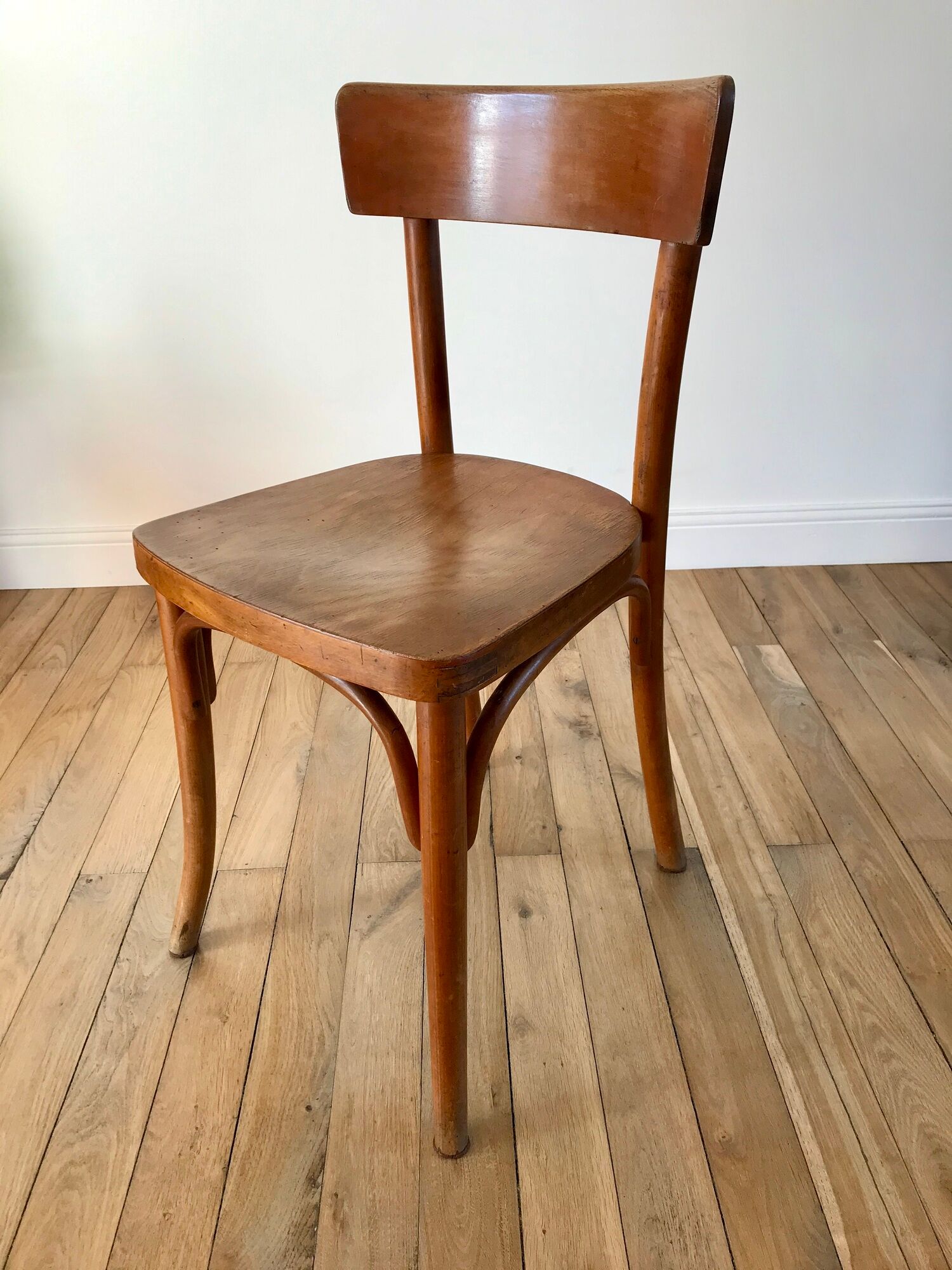 Thonet bistro chair in curved wood early twentieth century