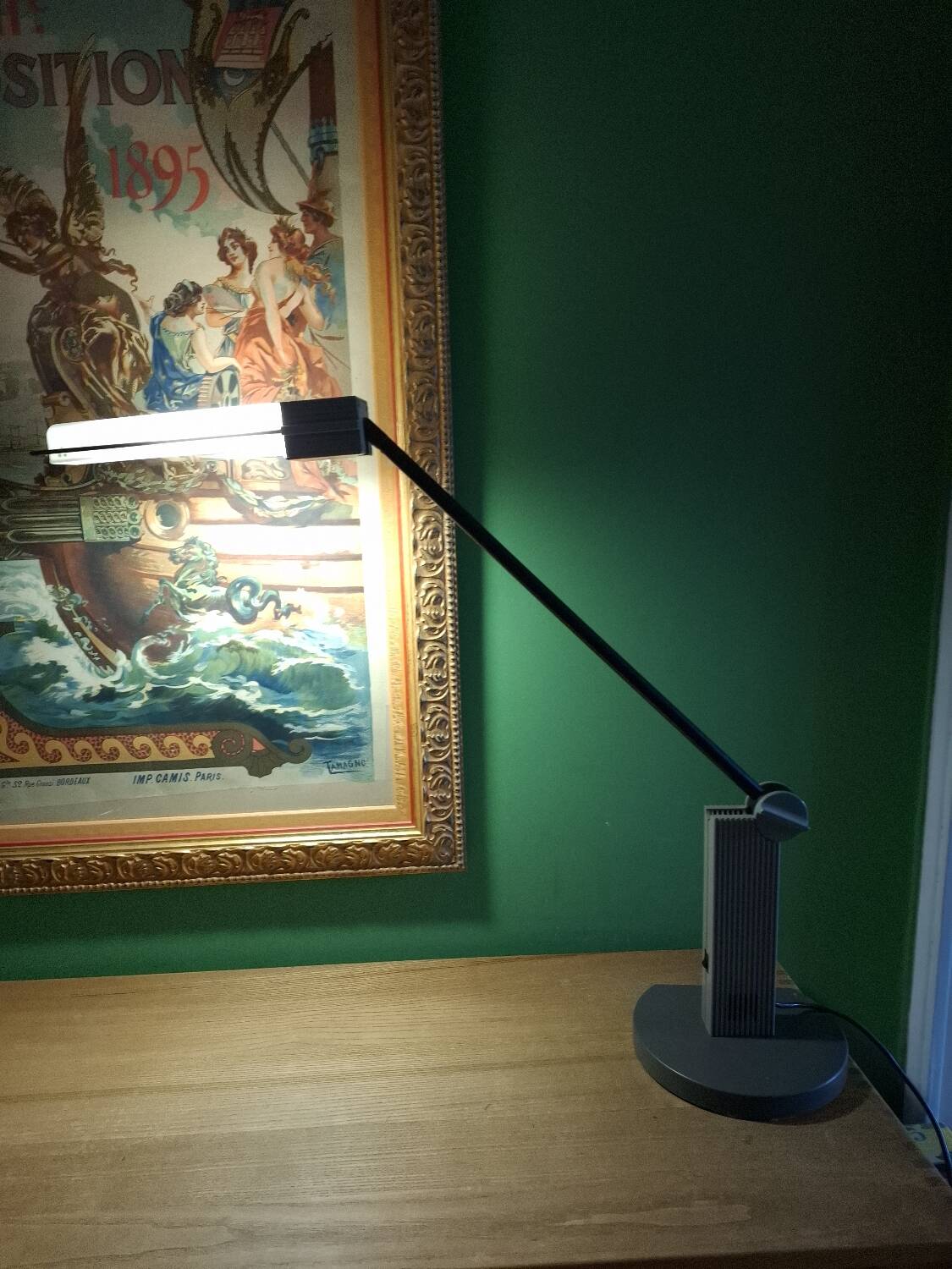 Artemide articulated lamp by Ernesto Gismondi