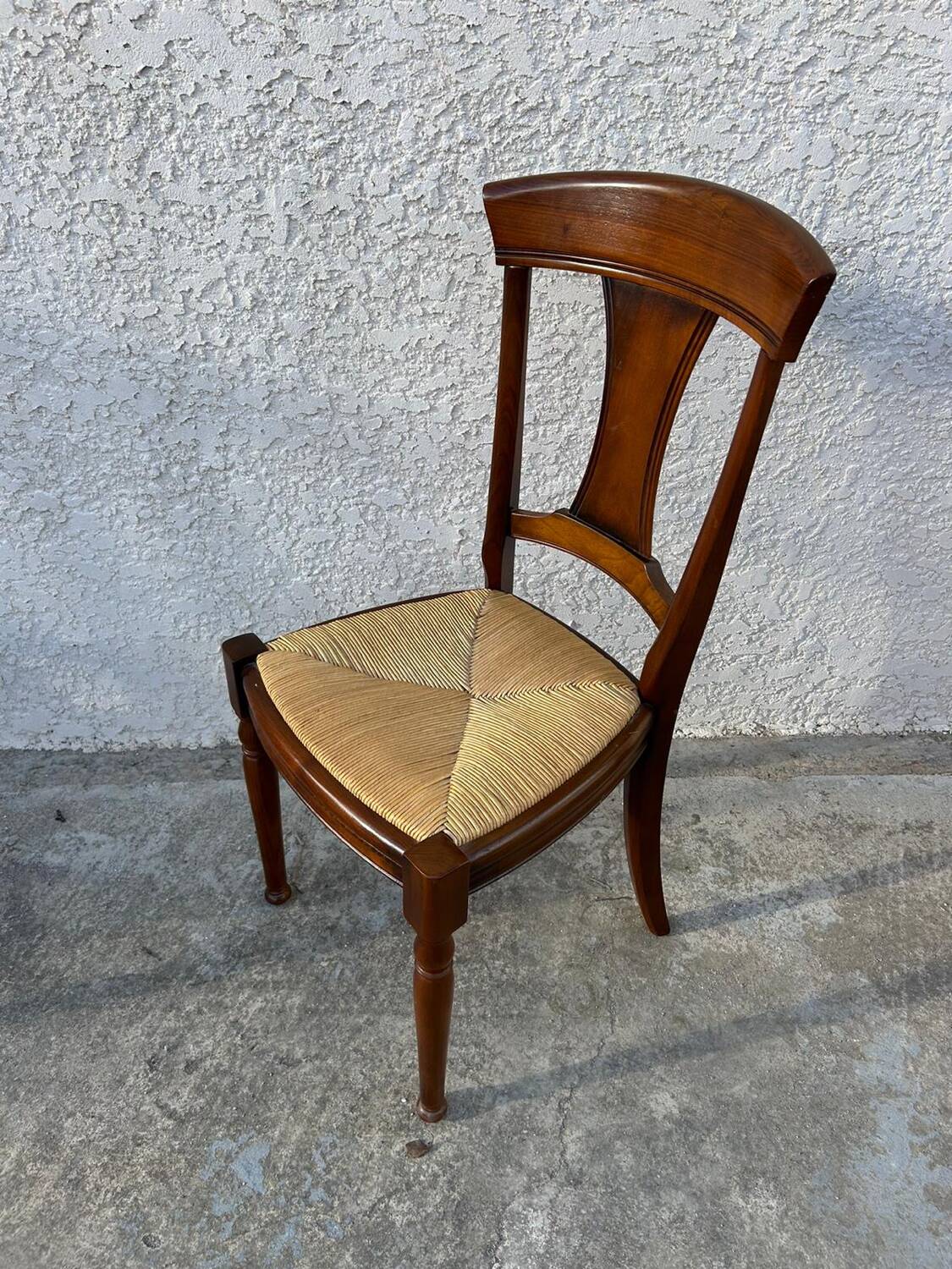 Set of 6 cherry wood chairs with straw seats