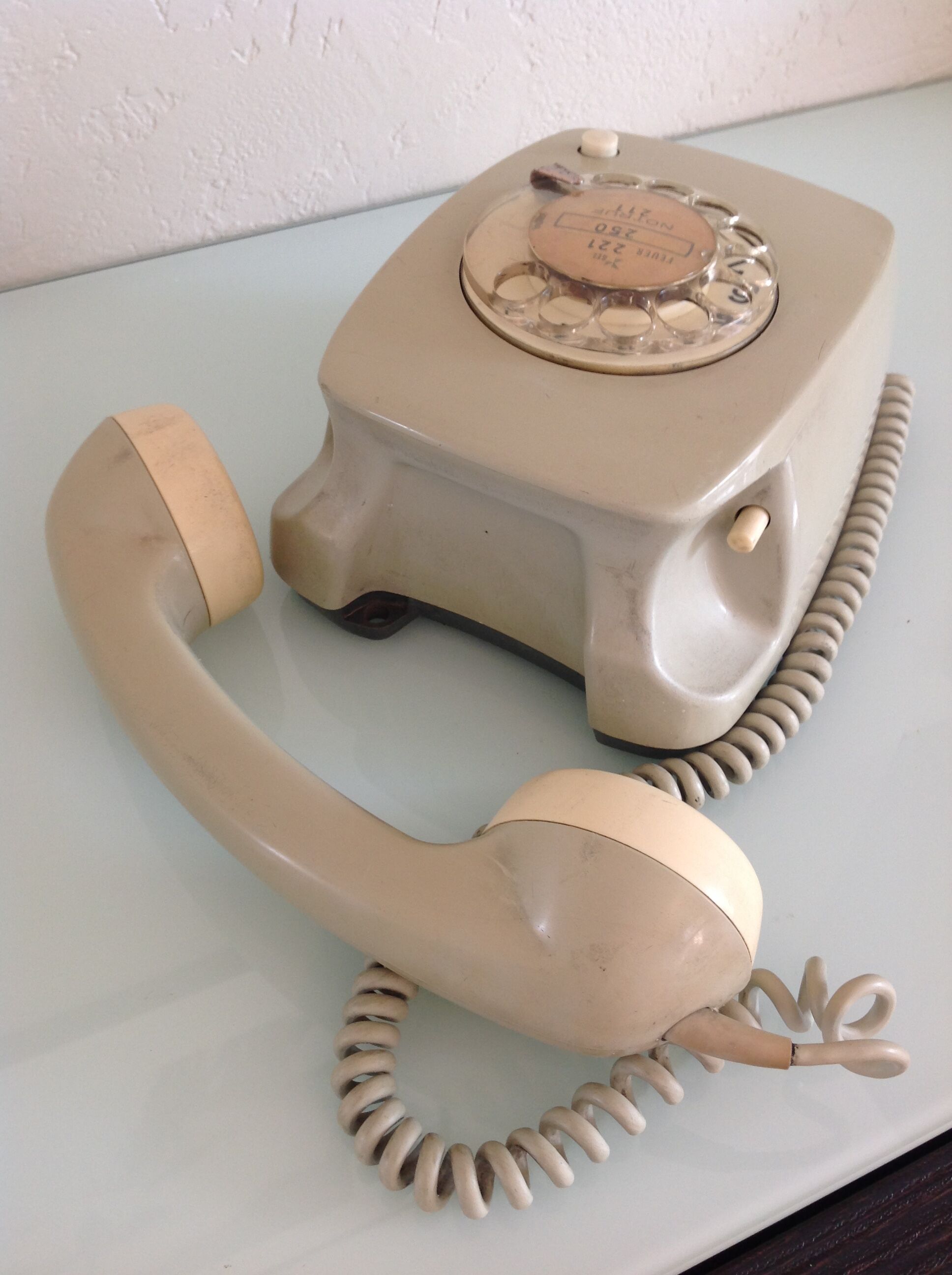 Wall workshop telephone vintage