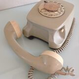 Wall workshop telephone vintage