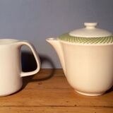 "The salins" teapot