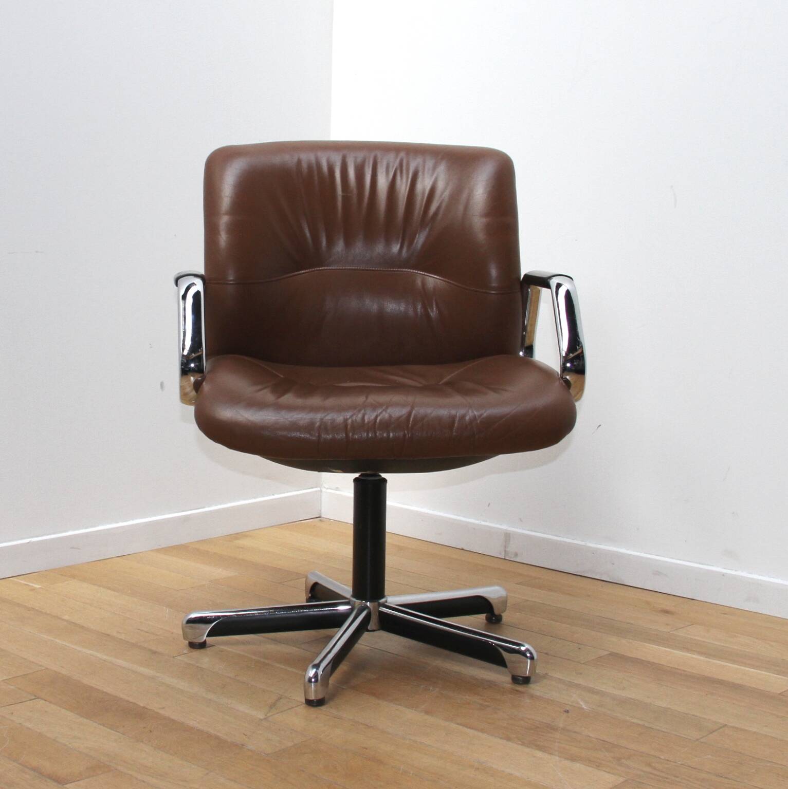 Paire de fauteuils 454 Conférence, Steelcase Strafor
