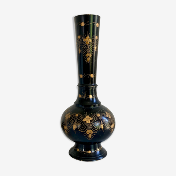 Vase vintage noir doré