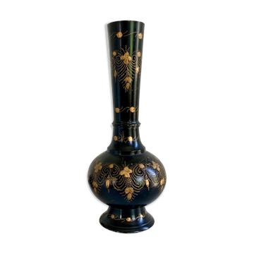 Vase vintage noir doré