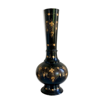 Vase vintage noir doré
