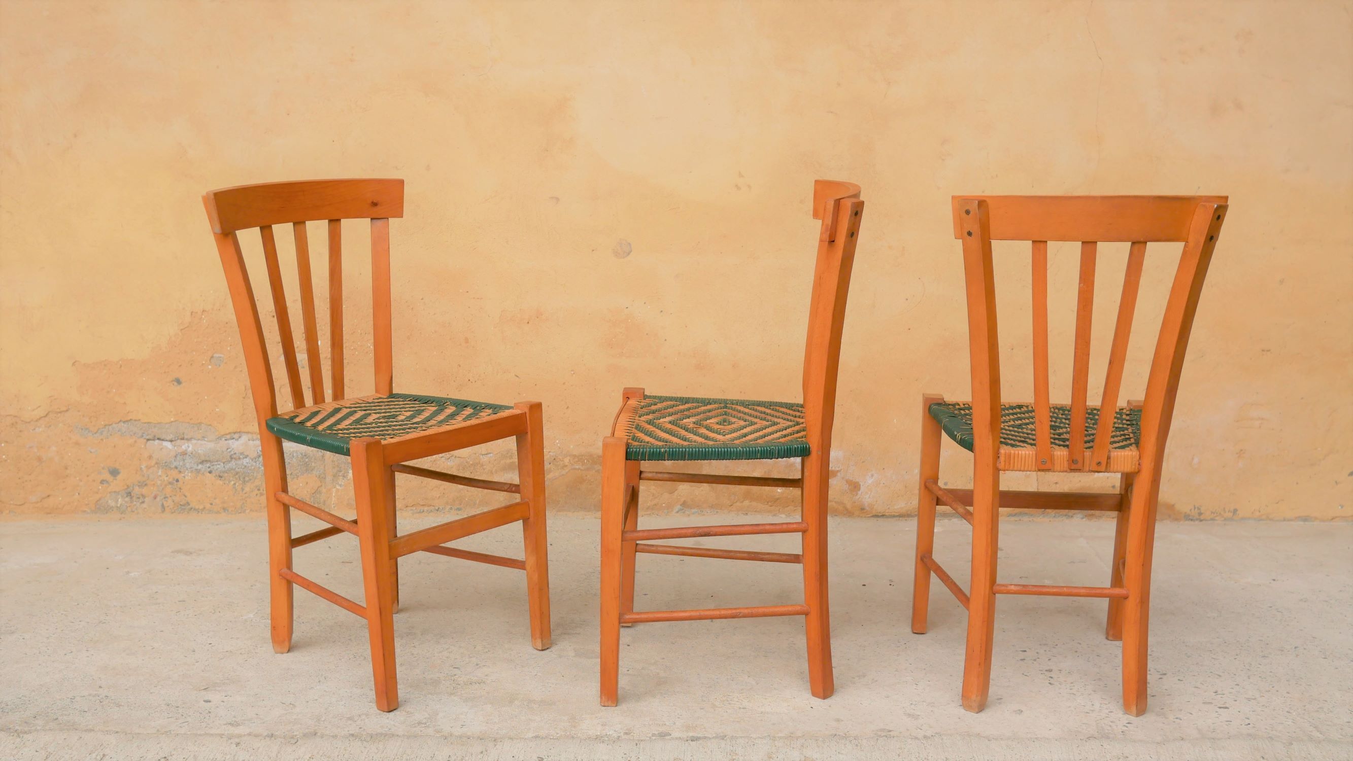 Wooden and rattan countryside canne chair