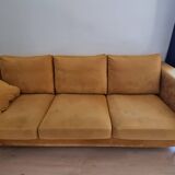 Velvet mustard sofa 3 places