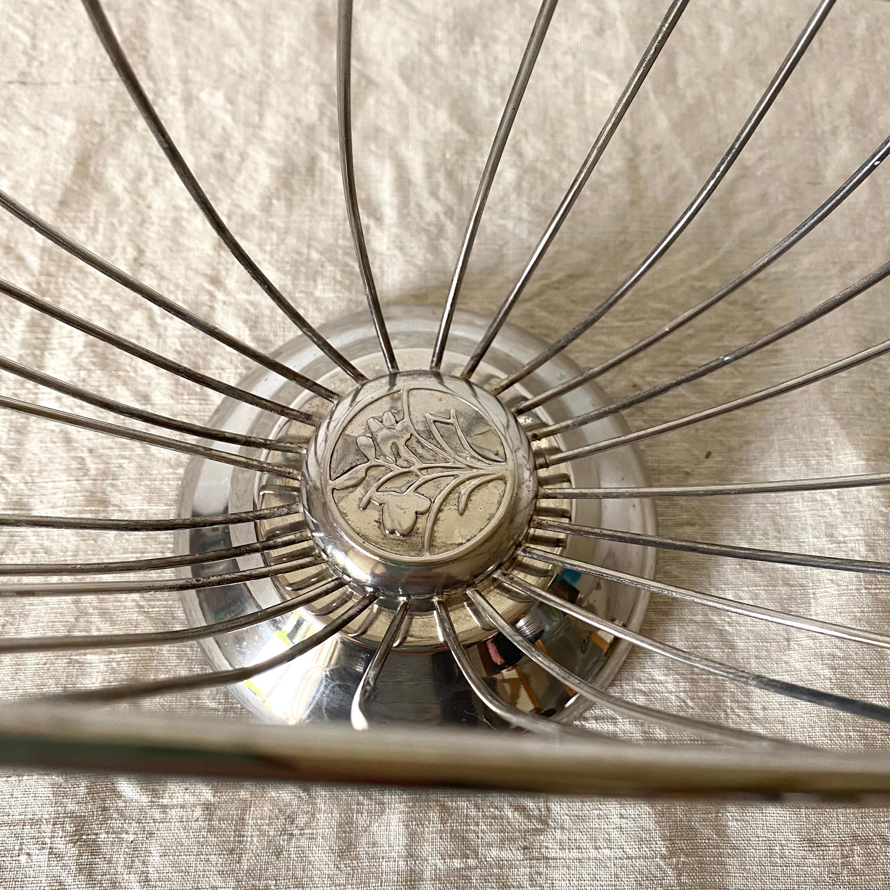 Silver metal bottle holder