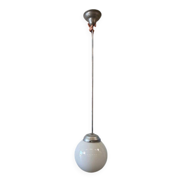 Vintage Art Deco suspension / chandelier with opaline shade