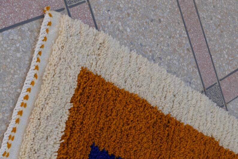 Handmade runner rug 300cm x 90cm