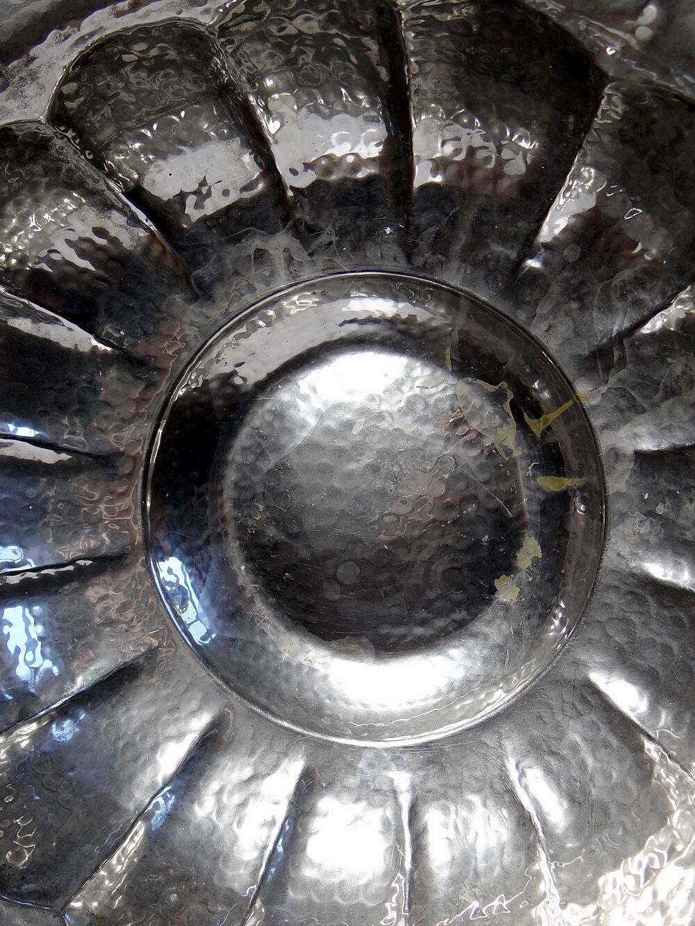 Large basin, bowl, Olri Italy vintage 50s Silver plated hammered