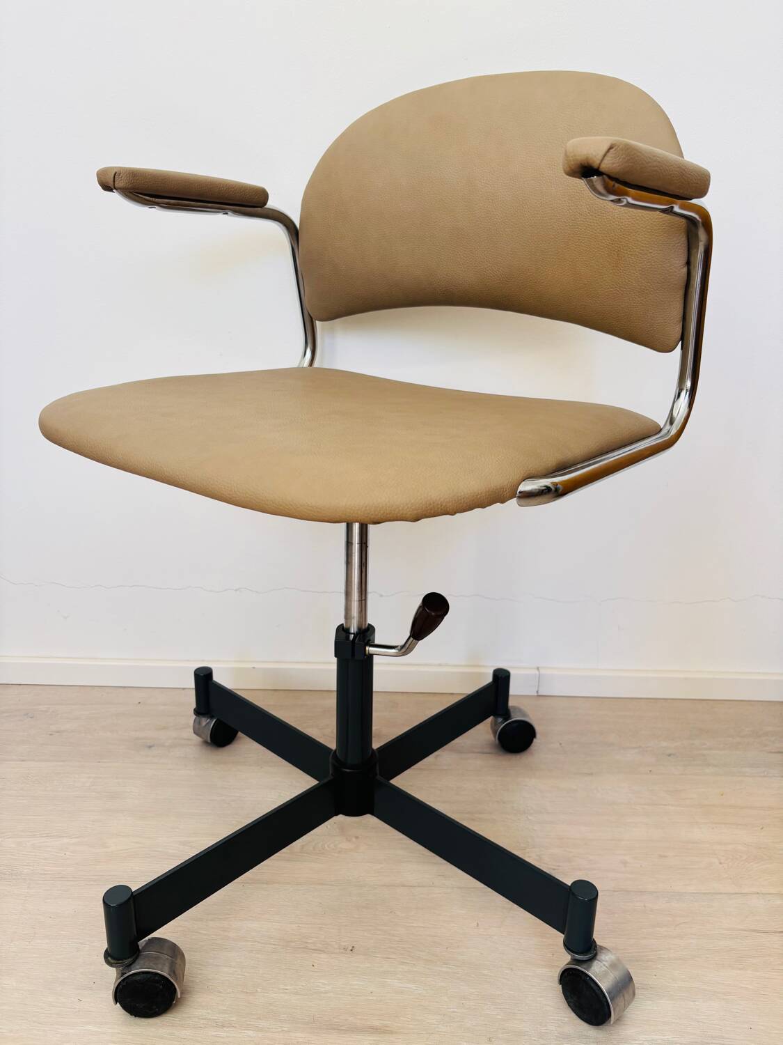 Fully Restored Vintage Office Chair by Kovona, Czechoslovakia 1979’s