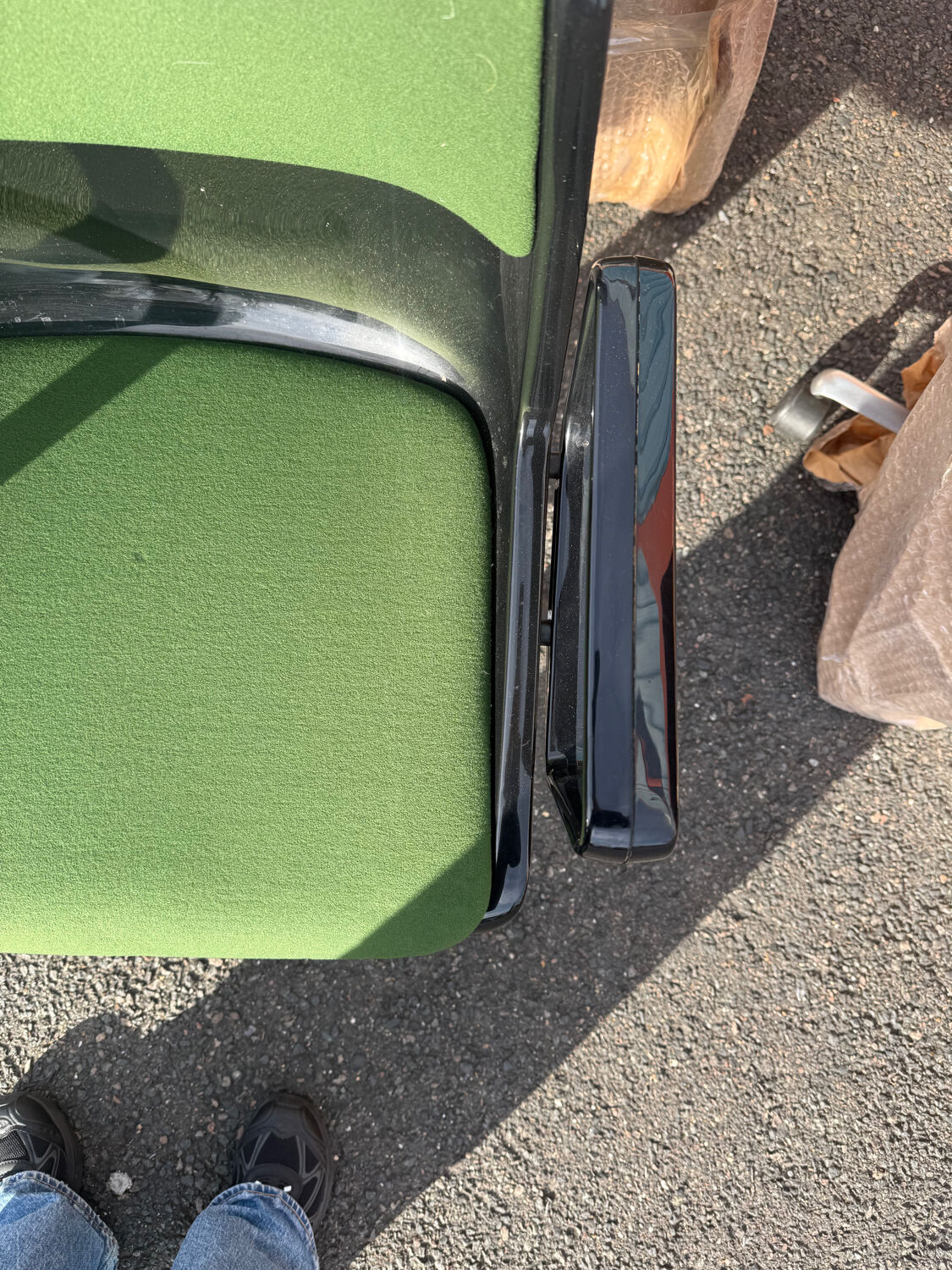 Tecno Modus Armchair