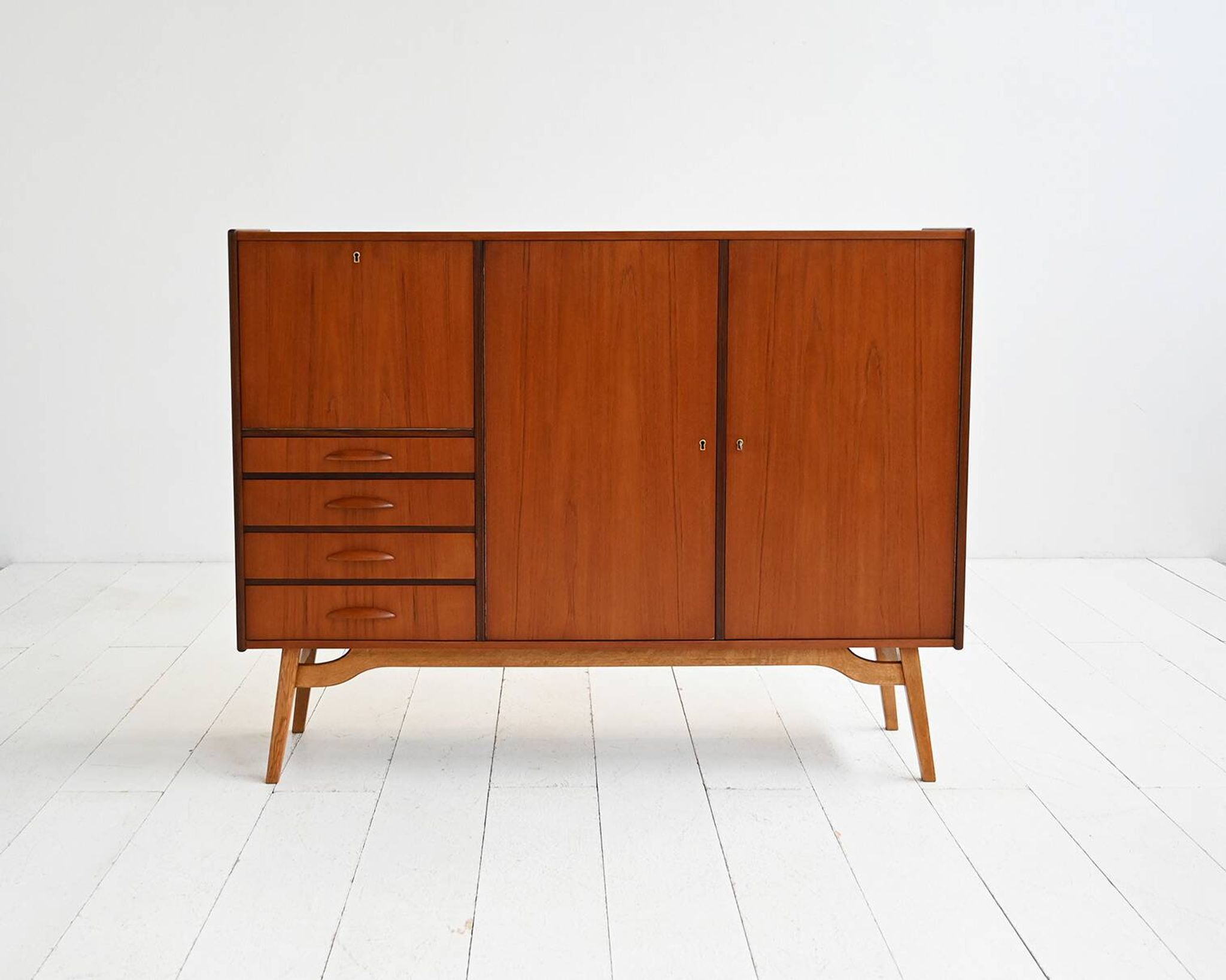 Buffet danois en teck et acajou, années 1950