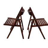 Paire de chaises pliantes en bois