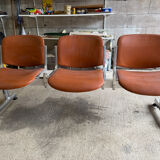Vintage 3-seater bench for waiting room from the 1970s.