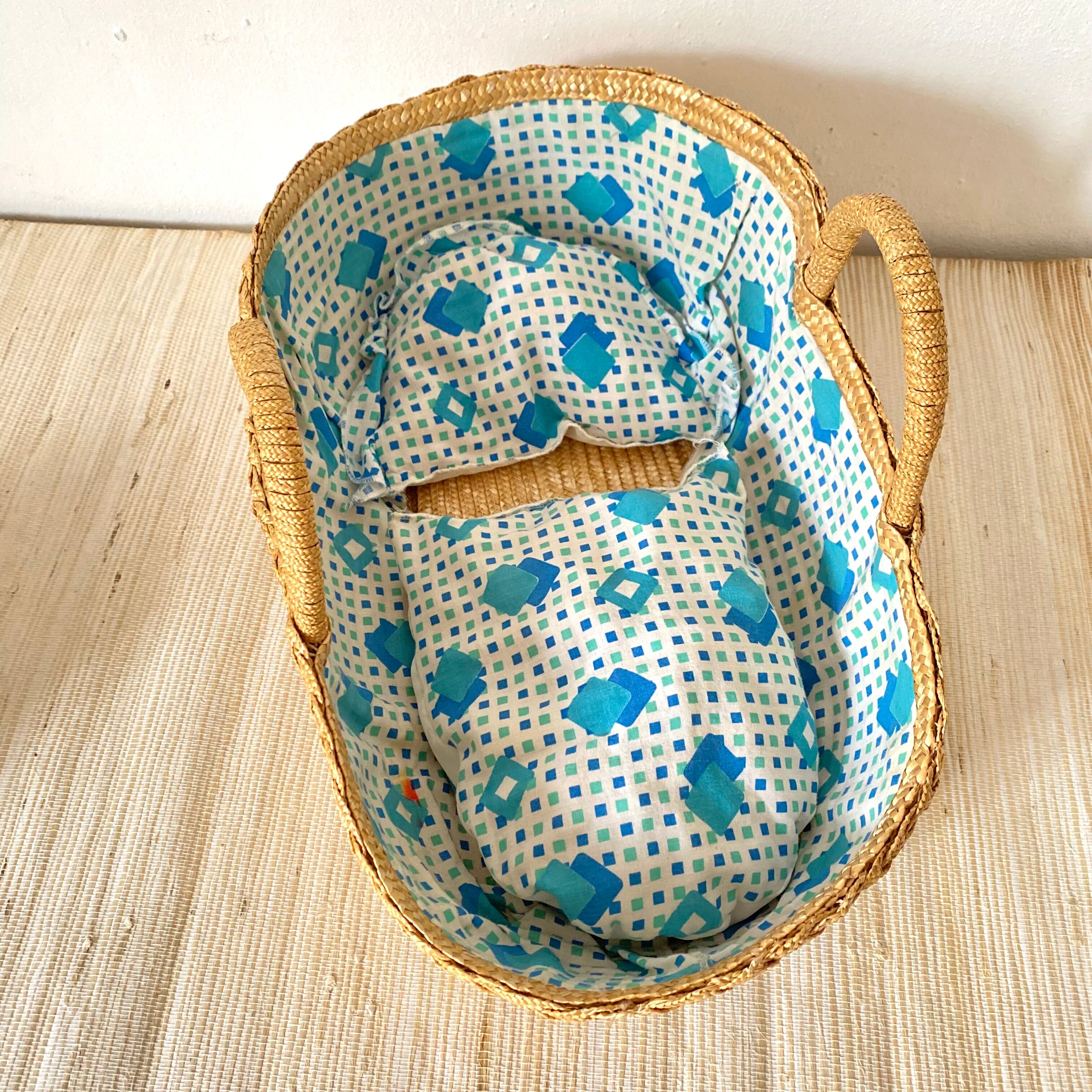 Vintage basket for straw doll and fabric