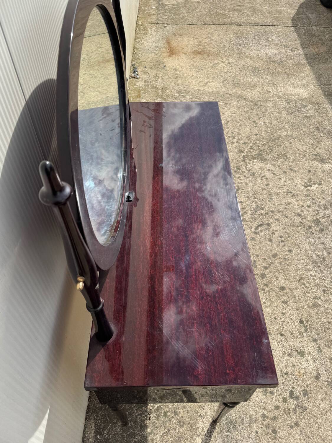 Vintage mahogany dresser