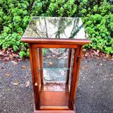 Showcase from the early 20th century.