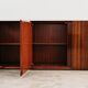 Enfilade en palissandre monumental en bois zèbre laqué de style mid-century.