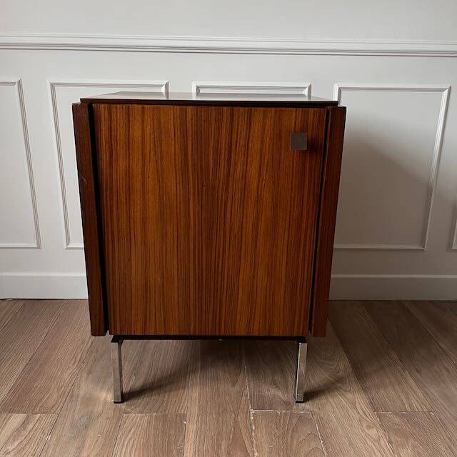 Meuble de rangement teck et chrome
