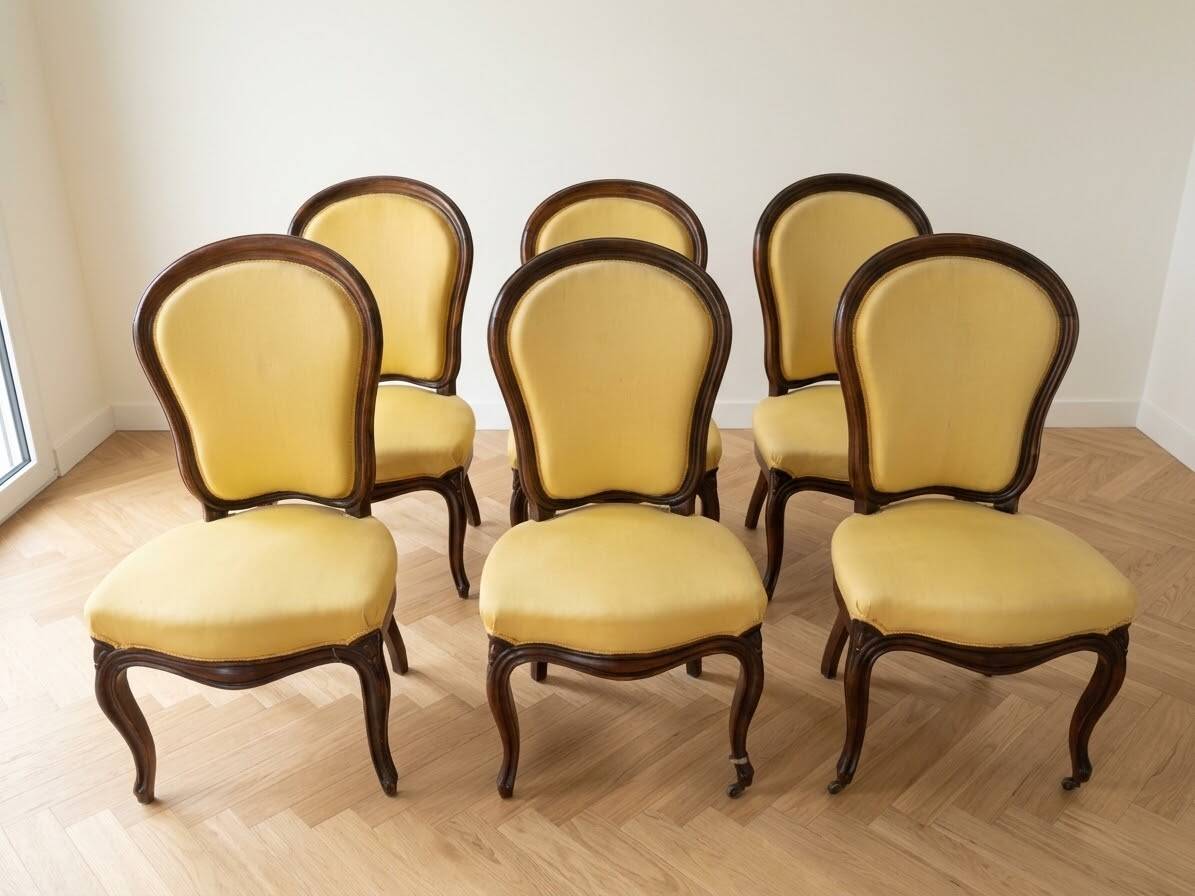 Set of 6 antique classic style chairs in wood and yellow fabric.
