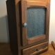 Wall cabinet