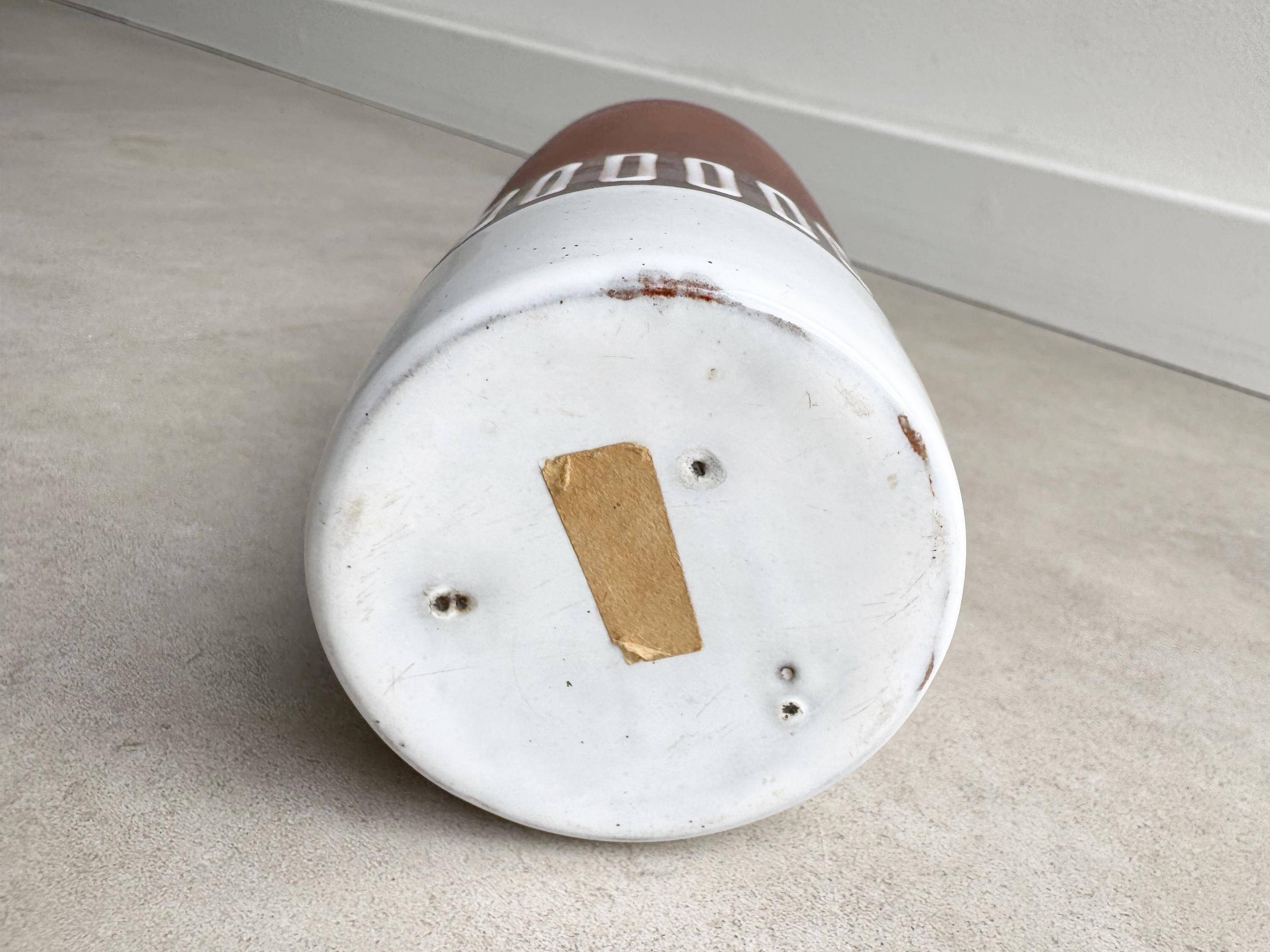Vase en céramique en terre cuite du milieu du siècle