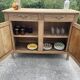 Buffet parisien en bois brut