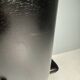 Chaise longue Eames entièrement noire par Herman Miller, années 1970.