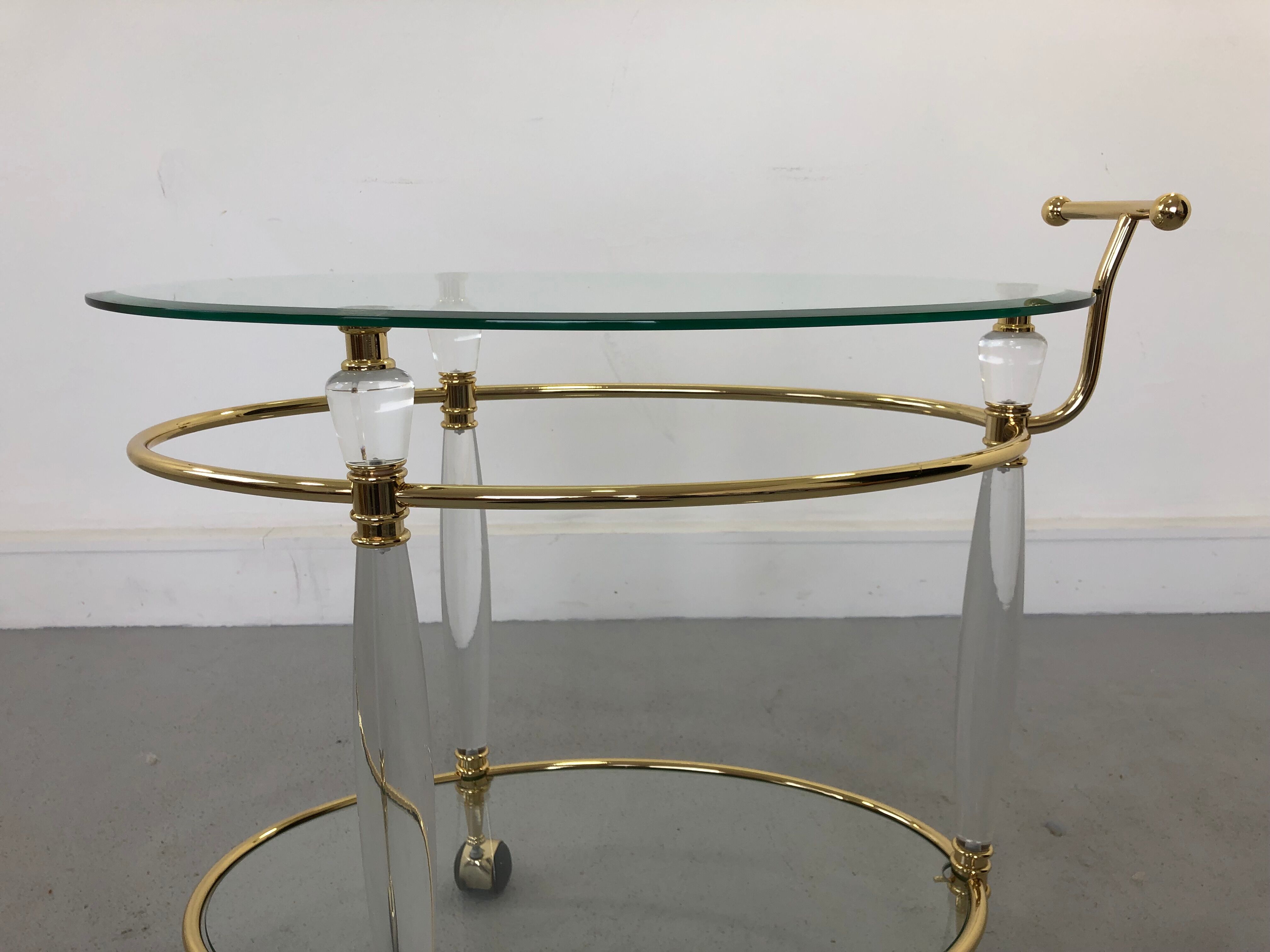 Chariot de chariot de chariot italien en laiton et en verre, années 1970