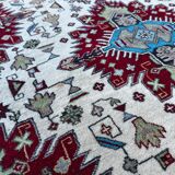 Handmade Persian rug 190cm x 120cm