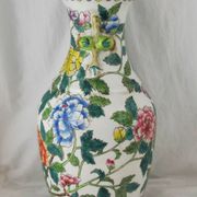 Chinese famille rose porcelain vase 20th century