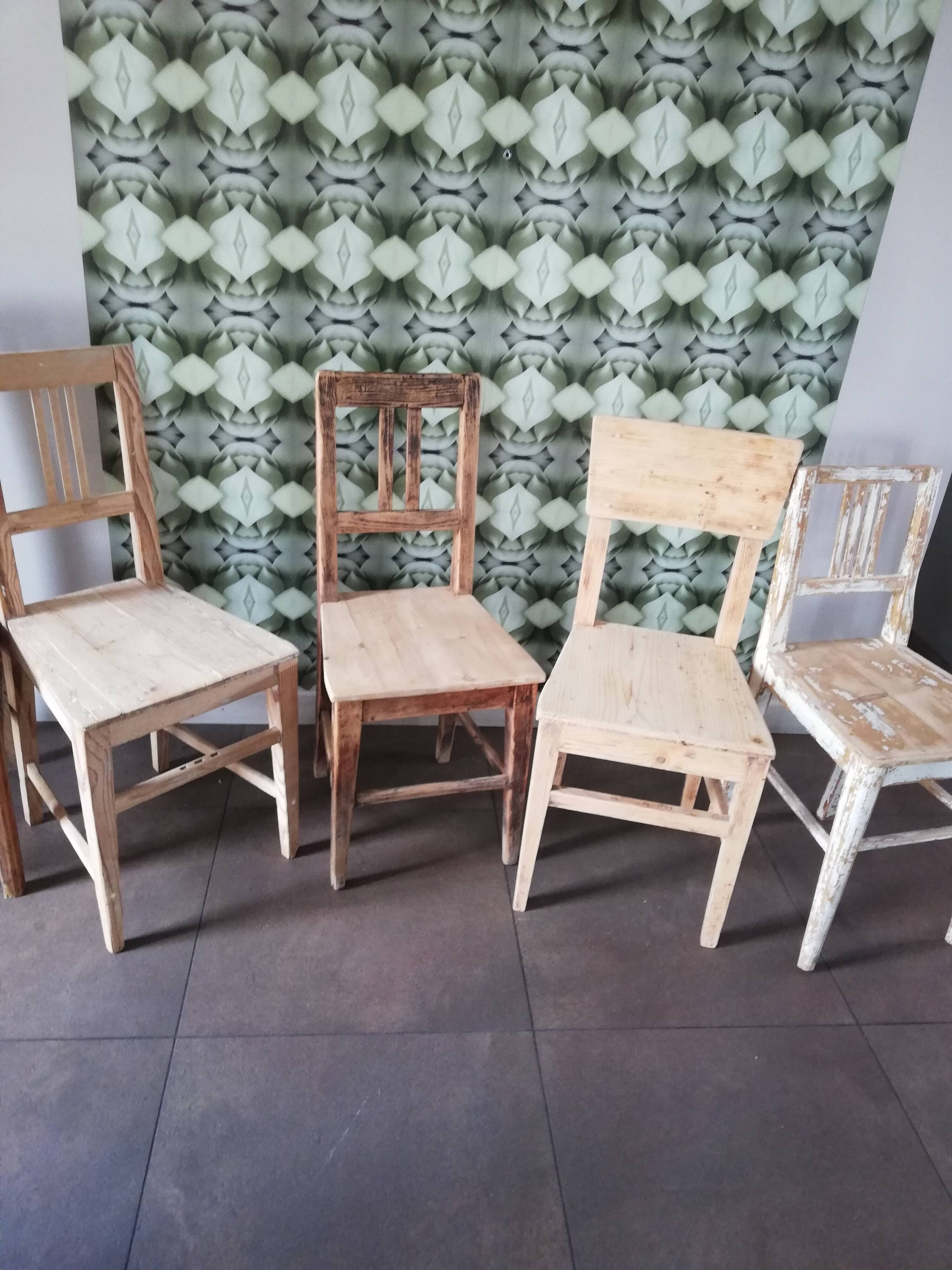 5 vintage wooden chairs