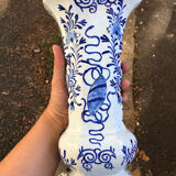 Delft style vase