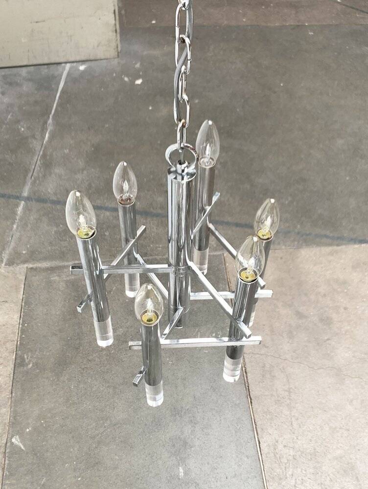 Italian chrome and acrylic chandelier from the space age mid-century by Gaetano Sciolari, 1960s.