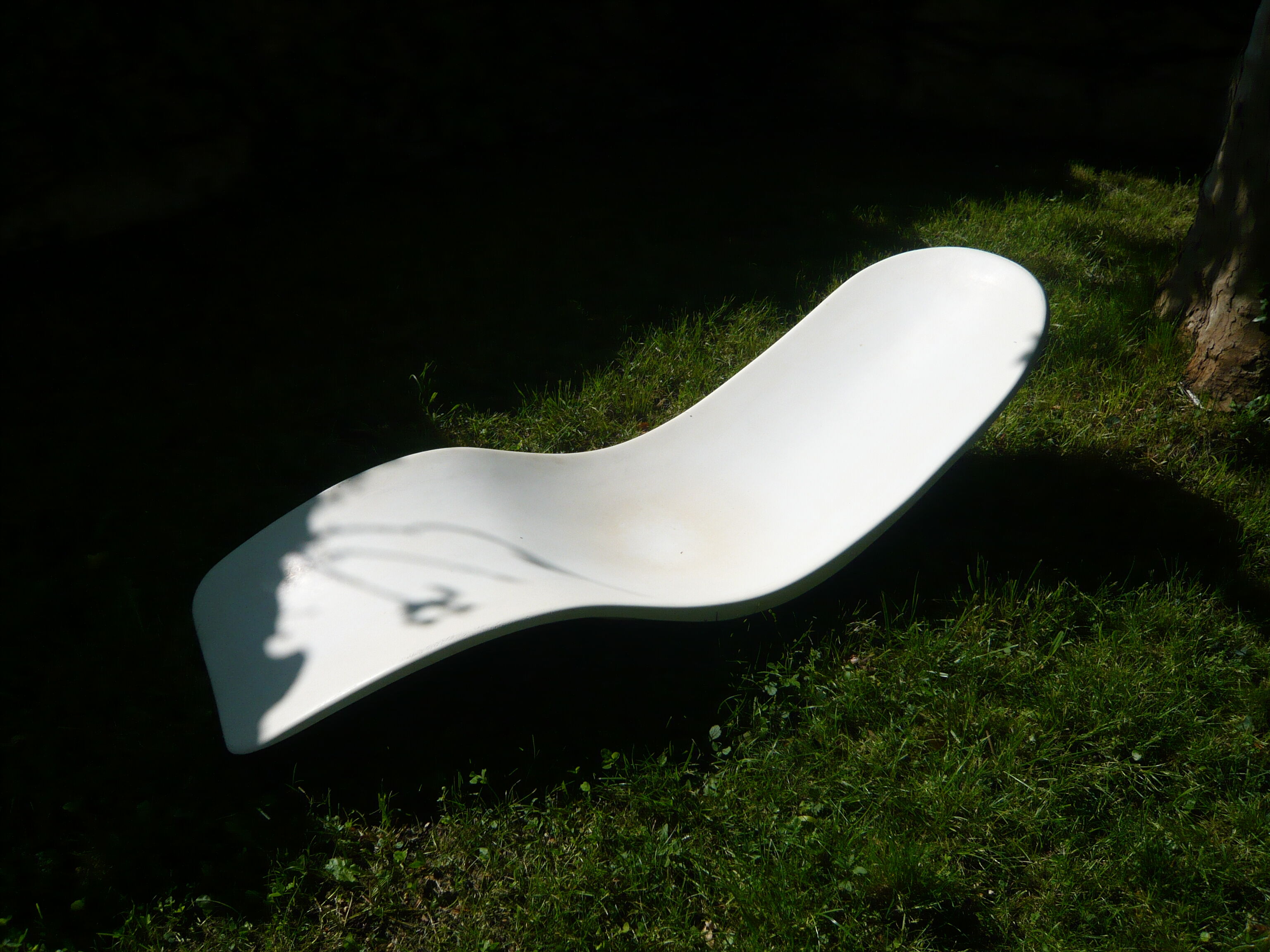 Fiberglass sunlounger from the 70's